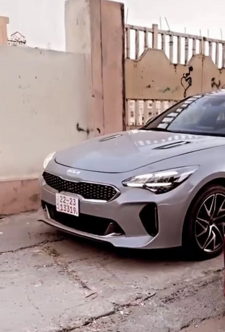 سلام عليكم للبيع كيا ستينجر ٢٠٢٢ محرك أربع سلندر ٢.٥ توربو موديل ٢٠٢٢ gt line مكان سيا ره دهوك  رقم دهوك سعر سياره68$ ورقه و بيها مجال رقم تليفون***********كورك
***********زين
