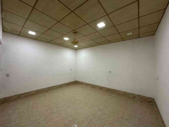 دار للبيع 100 متر + غرفة في السطح طابو ملك صرف في منطقة حرية قرب شارع مطعم فلافيلو
السعر 85 مليون وبي مجال  
***********
