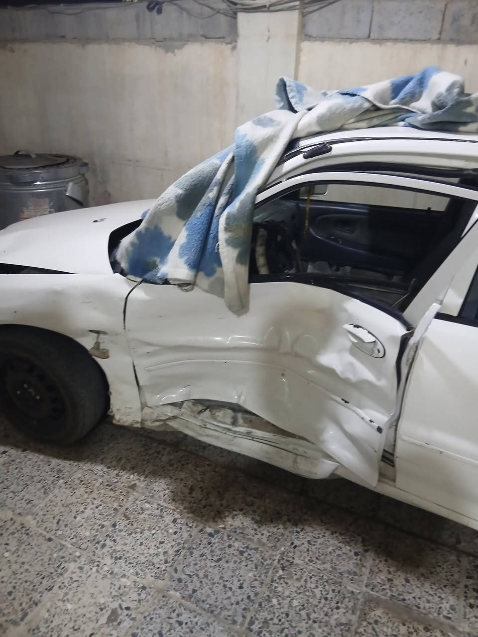 من ىخصه الادمن برتون للبيع تفصيخ بدون ارقام بس ادوات كلها شغاله حتى تبريد  شغال بسبب حادث


**إذا كنت صاحب هذا الإعلان وتريد حذفه لأي سبب، رجاءا أرسل رسالة إلى الدعم الفني**