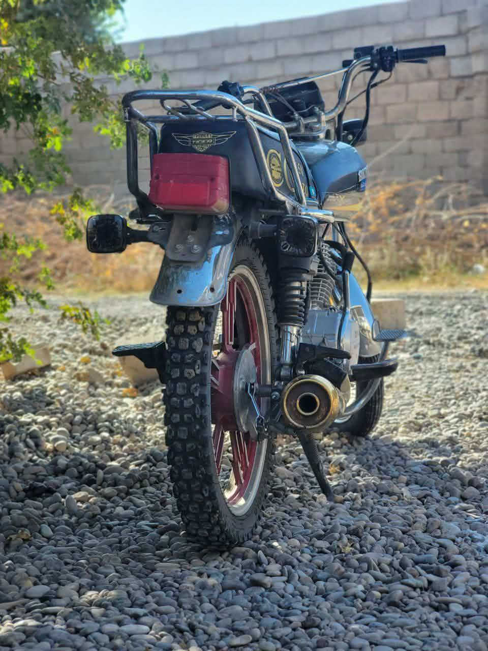 السلام عليكم دراجة سافان موديل 2021  لا صرف ولا بخار نشاط خير من الله السعر 425 وبي مجال للشراي ***********
