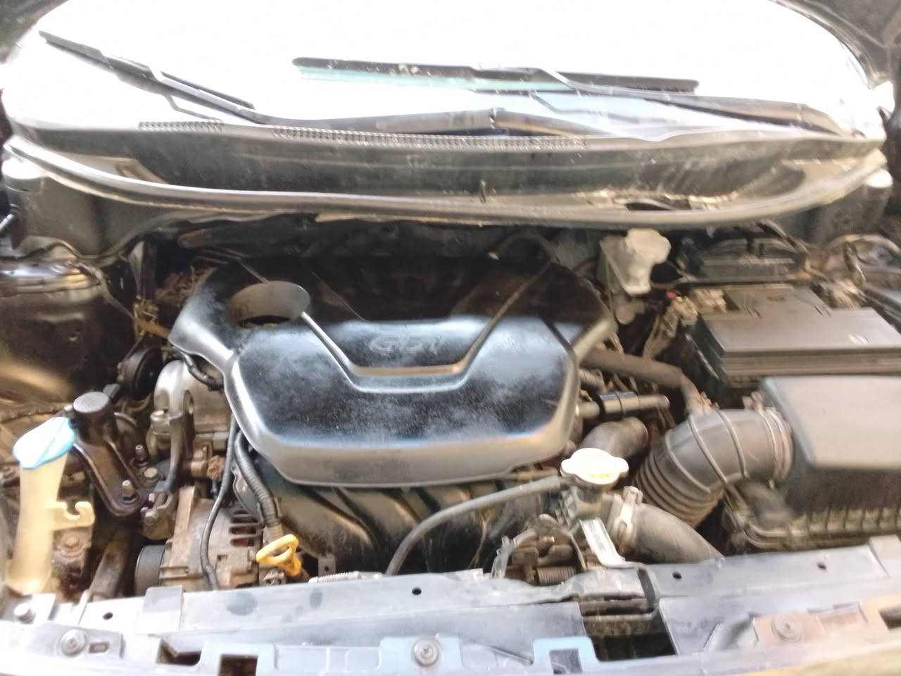 ريو 2015 وارد امريكي سنوية ل 2028 باسمي جاهزة من كلشي تبريد محرك گير كهربائيات سعرها 85 ورقة بيها مجال ***********
