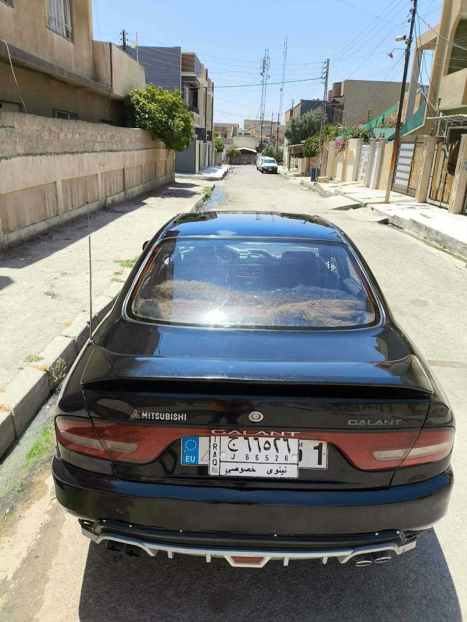 للبيع سيارة مستبوشي كلانت موديل 1994
6 سلندر محرك 2000 
كير عادي 
قفل مركزي 
تبريد ثلج نضام سبلت 
جامات 4 كهرب 
تنته سلايد 
مراية كهرب 
غرفتها نضيفه جدا 
 كوبون بانزين
 صبغ حزام للجمالية
رقم نينوى الماني سنوية عظم بأسمي  
السعر 30 $ ورقه بيها مجال بسيط 
السيارة احلى من الصور 
بيع او معارضه مع كياريو  او هافيو يعنى حتى لو فرق
مكاني موصل ايسر للتواصل الاتصال علا رقم خاص


**إذا كنت صاحب هذا الإعلان وتريد حذفه لأي سبب، رجاءا أرسل رسالة إلى الدعم الفني**