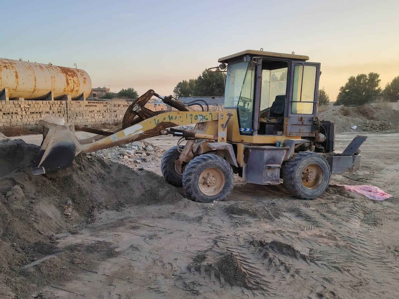 للبيع الاستفسار اتصل ***********
