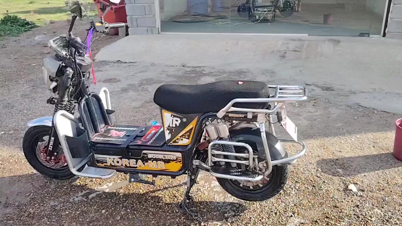 موطور شحن  جبلي لبيع 
سته بطاريه عل فحص مكاني الكرمه سعر   600 وبي مجال عل  مازجر


**إذا كنت صاحب هذا الإعلان وتريد حذفه لأي سبب، رجاءا أرسل رسالة إلى الدعم الفني**