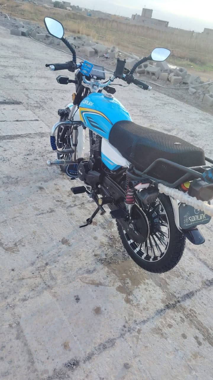 سلام عليكم من رخصت الأدمن ماطور سولنك 2025للبيع ماطور جديد ماعايزه لو برغي ماشيه 6000وشويه سعر ماوصلت شي بيع فقط ماراوس


**إذا كنت صاحب هذا الإعلان وتريد حذفه لأي سبب، رجاءا أرسل رسالة إلى الدعم الفني**