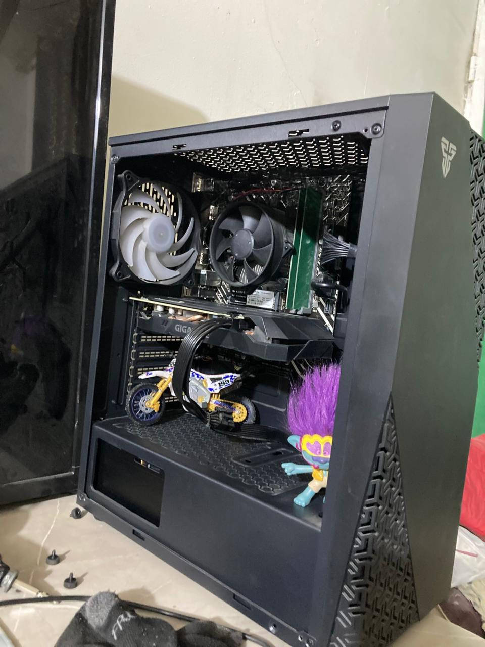 السلام عليكم تجميعه ملوزه نضيفه كلش جنت ضامها (جامه الكيس موجوده فتحتها للتصوير ) ب٥٥٠الف بيها مجال قليل تفاصيلها بلصوره مكاني بغداد الشعب


**إذا كنت صاحب هذا الإعلان وتريد حذفه لأي سبب، رجاءا أرسل رسالة إلى الدعم الفني**