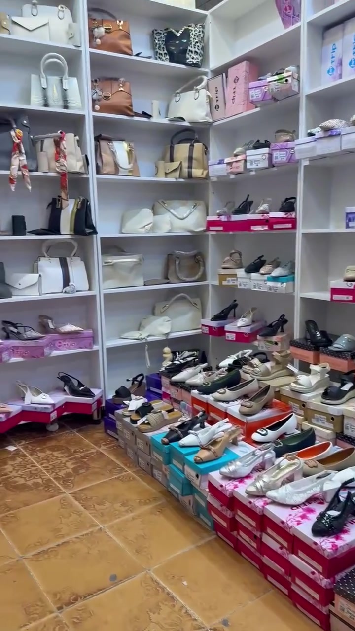 المحل لبيع أيجار المحل 350 شارع التربيه مجمع الحسني


**إذا كنت صاحب هذا الإعلان وتريد حذفه لأي سبب، رجاءا أرسل رسالة إلى الدعم الفني**