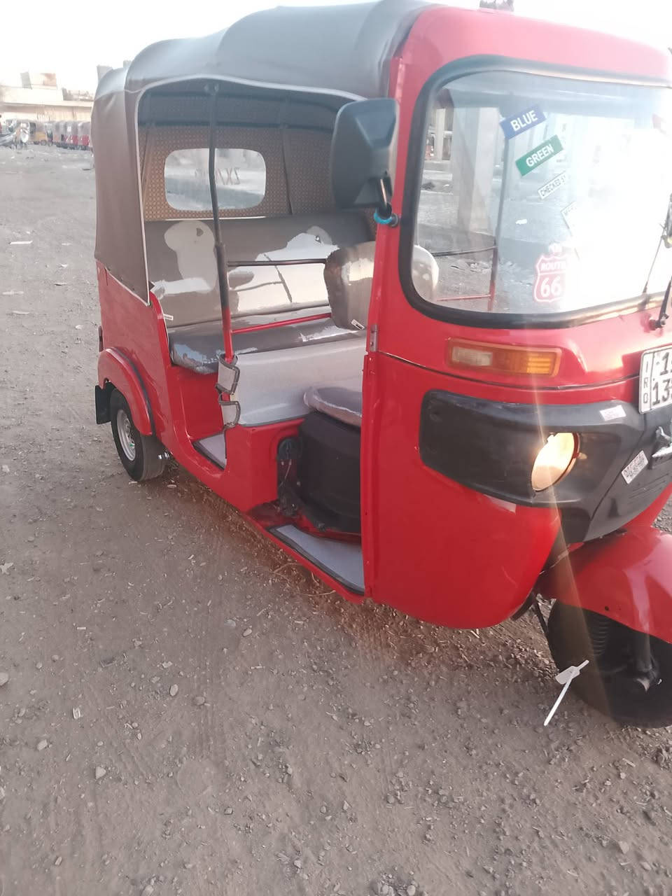 السلام عليكم مكلف بلنشر تكتك 2019, شهر 12 مصبوغه عام كير ومكينه مجفته بوش وبستم لاتنقيص لاتبخير تخم تاير مسجل كاعيات سبع قطع كهربيات كلهه شغاله مكاني بغداد انصال ***********  مامتواجد عل الفيس تكتك مال عيشه
