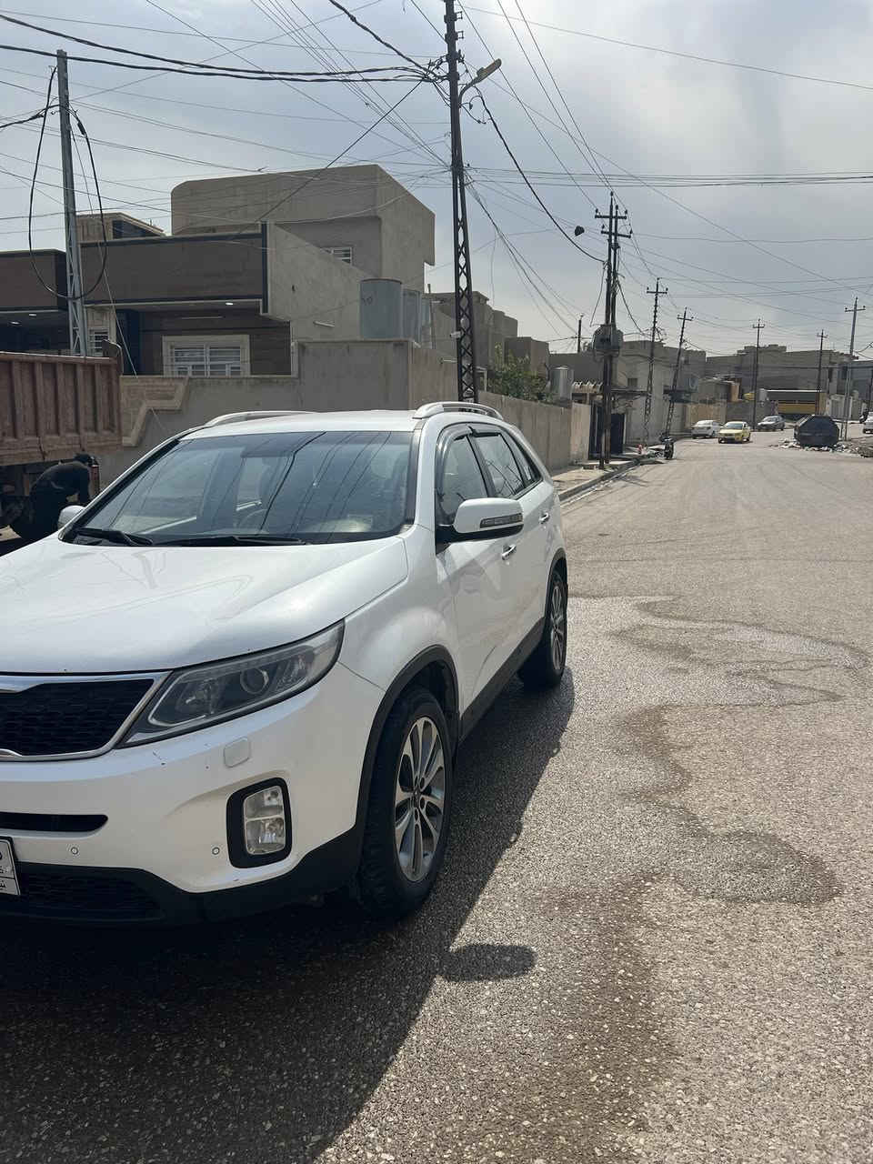 السلام عليكم
كيا سورنتو للبيع
موديل 2014
رقم نينوى
7راكب
بصمه 
كشنات كهرب 
محرك 4سلندر
السعر170وبيها مجال 
لاستفسار اكثر اتصل
***********
***********
