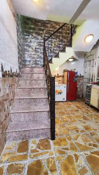 بيت م 50 طابقين يحتوي علئ غرفتين نوم + استقبال /شارع الغربي مقابيل قطاع ١٢ ب فرع مال ابو مياه فدك 
رقم ***********
