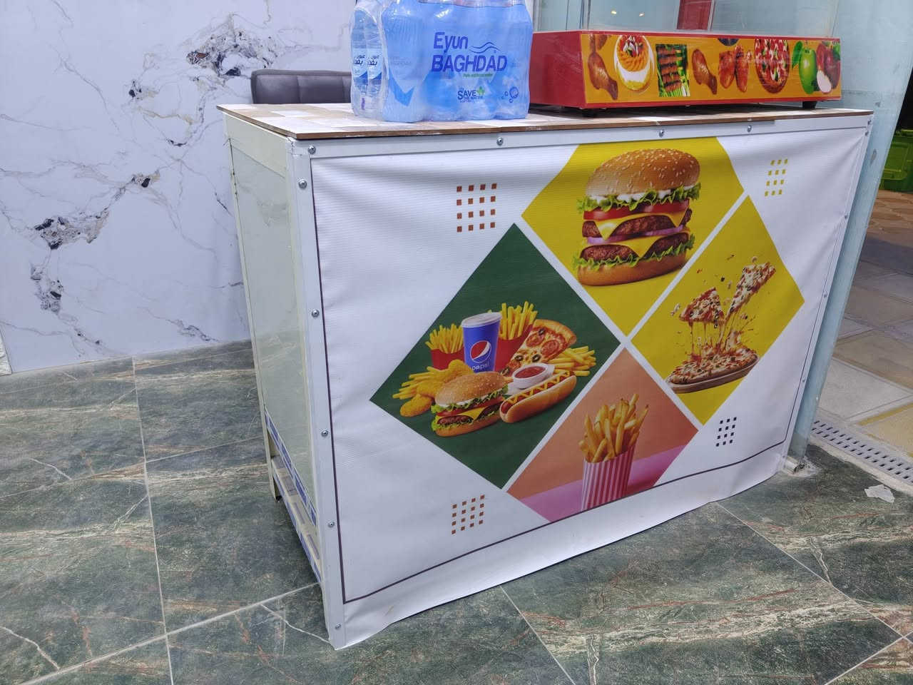 غراض كافتيرا للبيع
للأستفار واتساب اتصال ***********

◾ السعر : اتصل و ما نختلف 

الغراض شوفت عينكم نضيف اخو الجديد
ثلاجة 
كاونتر سنك 
ميز كاشير 
حماية
ميز المنيوم سلستيل 
كابسه 
عجانه 
3 قنينه
طباخ فلافل بركر
شافطه
3 عدد ميز
9 كراسي
كريل بركر
جامخانه
