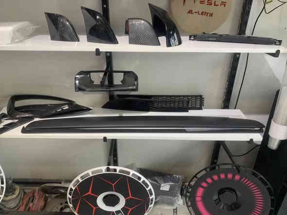 السلام عليكم 
تسلا الليث EV-Tech
يتوفر لدينا
اجزاء الصدر موديل x y 3 s
اجزاء البدي موديل 3 y x s
اكسسوارات خارجيه وداخليه 
تسلا الليث نوفر لكم الافضل والانسب 
بغداد الدوره الاثوريين 
***********
***********
يوجد توصيل كافه المحافضات
