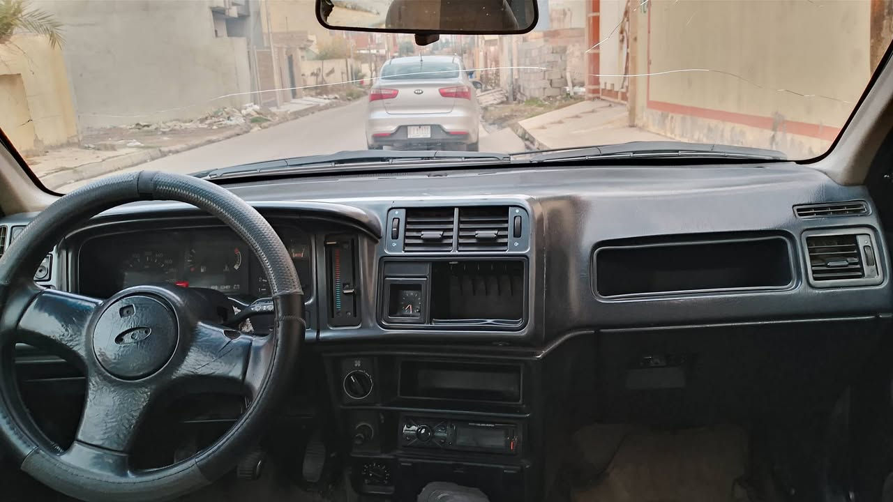 فورت سيره محرك 20 قبغ اسود المرغوب محرك وكير خير من الله سيارة نظيفة مال بيت رقم الماني باسمي شرط التحويل والوكالة طخم تايرات اربعة جديد السعر 22  مكلف بالنشر خاص مزدود اتصل ع رقم ***********
