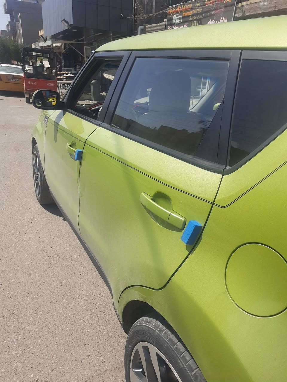 السلام عليكم كيا صول موديل 2019 محرك 1600 گير عادي ماشية 55 السيارة بأسمي رقم بابل موجودة في بغداد جاهزة مابيه اي نقص 
***********
السعر 100
