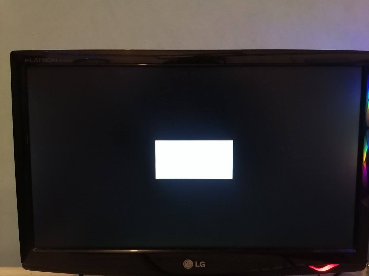 سلام عليكم ✋
مكلف بل نشر
تجميعه مواصفات
مواصفات: 
معالج زيون e5 2670 v3 
مذربورد x99 
كرت شاشه rx580 
رام 16كيكا قطعتين سرعتهم 3600 براند هايبركس رجب 
تخزين M.2 256gb 
HDD 1T 
باورسبلاي 650
 مع شاشة و كيبورد و ماوس و ماوس باد
ب 450 وشكرا ♥️ 🌿


**إذا كنت صاحب هذا الإعلان وتريد حذفه لأي سبب، رجاءا أرسل رسالة إلى الدعم الفني**