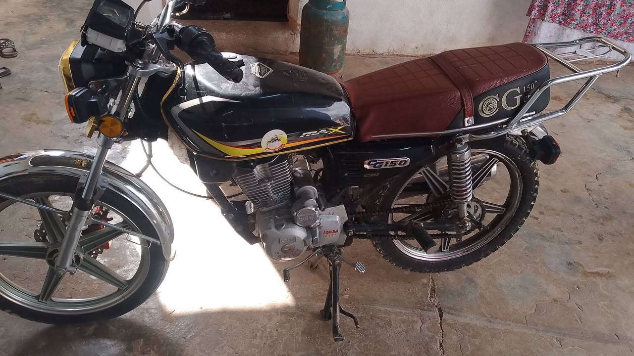 السلام عليكم دراجه موديل 20 كامله كهربائيات سلف كلشي شغال السعر 350وبي مجال لشراي


**إذا كنت صاحب هذا الإعلان وتريد حذفه لأي سبب، رجاءا أرسل رسالة إلى الدعم الفني**