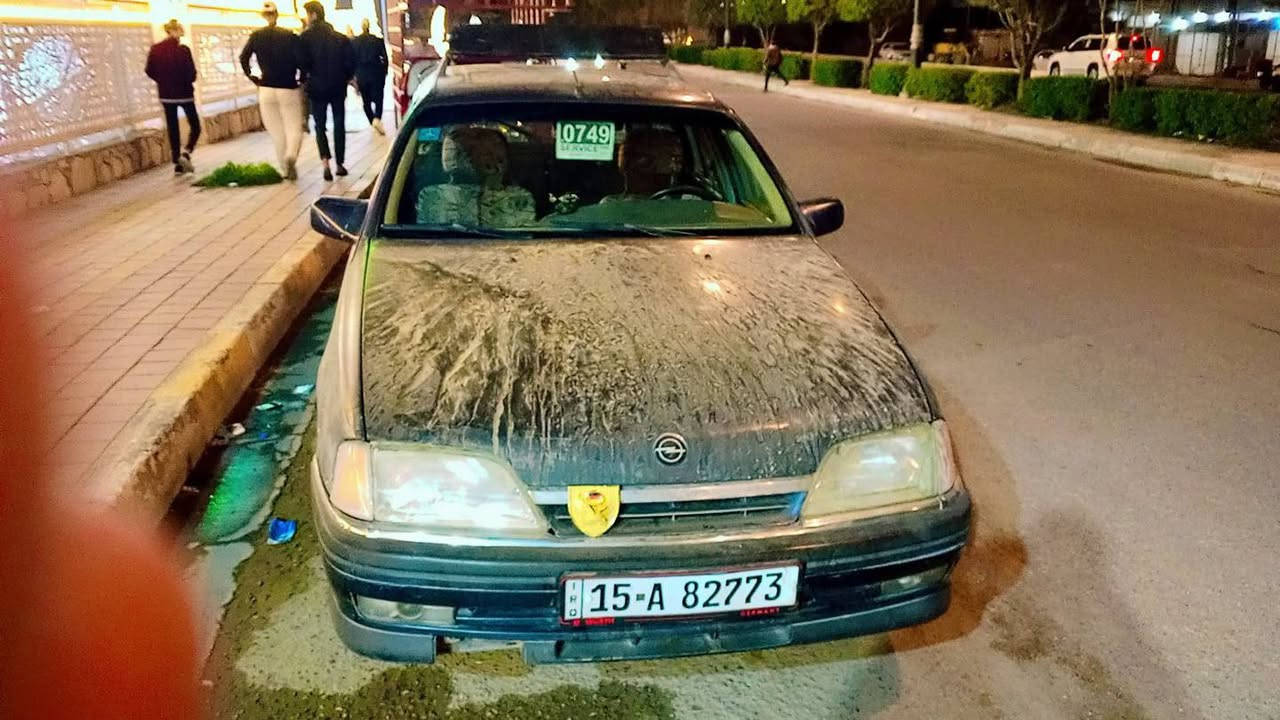 اوميكه 2000 بلاد شرط دخل خارج بلاد  لا صبغ ولاضربه شرط بلاد صدر جديد تخم تاير جديد فول اوتماتيك بس الكير عادي  الرقم انبار  سنويه 2030  جديده السعر 30 قفل  
مكاني الرمادي ***********
// مراوس حسب القلعه//
