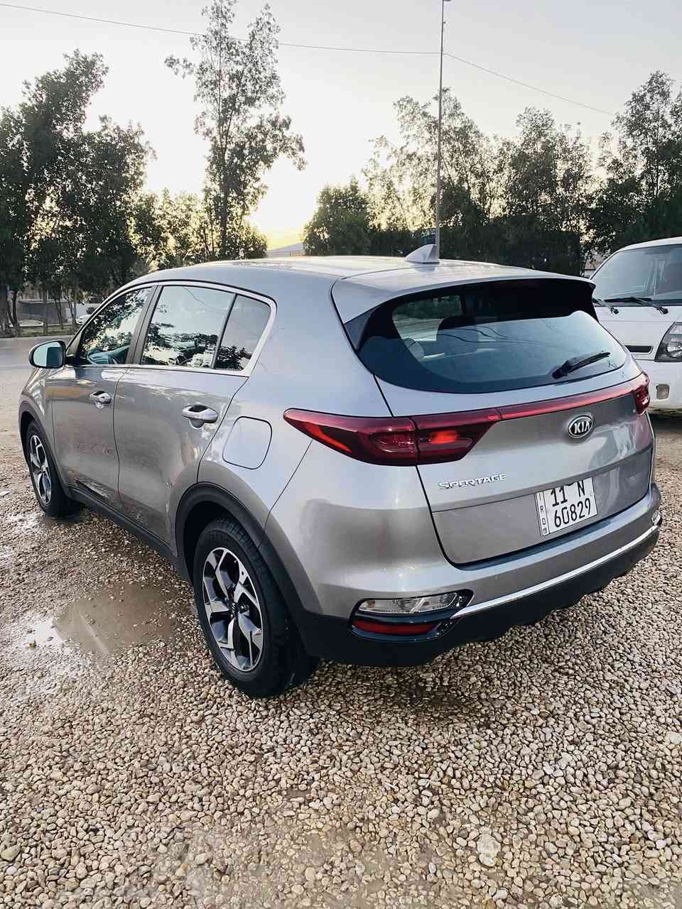 السلام عليكم سبورتج موديل 20 أمريكي حادث سونار تبديل فقط بنيد وجاملغ وباب صبغ السياره تخم تاير حديده جديده تبريد مكينه كير كفاله شرط بدون دواخل شاشه جبيره جلد تحكمات رادر امامي جانبي رقم بغداد الجديد سنويه جديده السياره خير من الله العنوان حله قرب الكوين بارك السياره بسمي تحويل ثاني يوم السعر 153 وبيه مجال لطيبين 
***********
