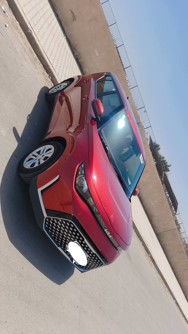 🚗 Kia Soul 2025  
كيا صول 2025

, رقم بغداد 
▪️ ماشيه 12.000 ميل فقط
دخول جديد 

✨ المواصفات:
محرك 2000 دوش
✔️ نص فول 
✔️ ،شاشه 
✔️ كامره  
✔️ مثبت سرعة + تحديد مسار  
✔️ شحن وايرلس  

🚗 الحادث:
كما موضح بالصور، تبديل جاملغ نفس اللون اصلي 
الإيرباك بردة وستيىرن طاك  

📍المكان: بغداد – المحمودية  
📞 ***********
***********
