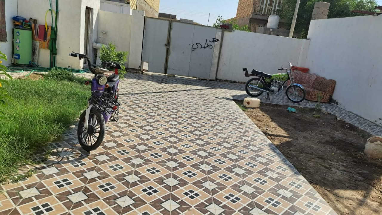 دار البيع بحي الصدرين
بيت كامل بنا۽ بلوك بس مرتب وحلو
كامل غرف عدد ثنين
صاله + دوانيه
مطبخ حمام داخلي
تواليت خارجي فقط
سعر 88 وبي مجال قليل
مساحه 250 طابو صرف
الستفسار مراسله صفحه
او نتصال ع رقم ***********
وتساب متوفر
