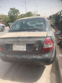 للبيع سياره طيبه رقم بغداد بسمي تبريد شغال ٠٧٧٠٦٩٠٤٤٤٣