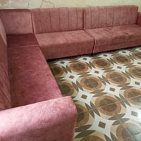 ديوان للبيع نضيف جدا بدون اي ضرر غير مستخدم 270 بي مجال بصيط مكان بغدا...