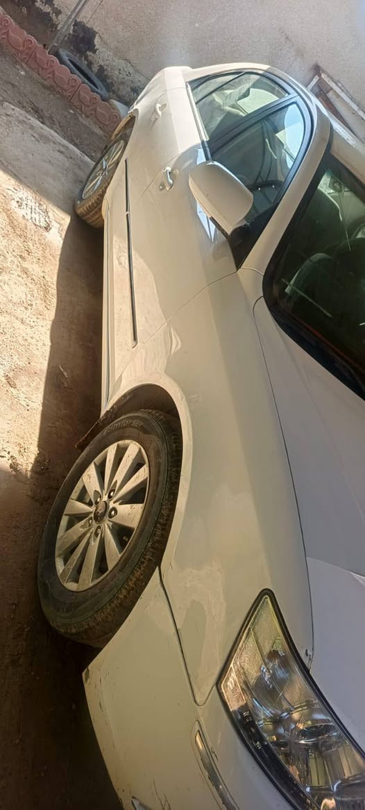 السلام عليكم سياره سوناتا المقدسه 2009 بسمي رقم بغداد محرك 2400 المرغوب كير تبريد كه جديد  السعر 92 وبيها مجال سونار السيارة موجود مع الصور ملاحظة مكلف بلنشر رقم صاحب السيارة***********
