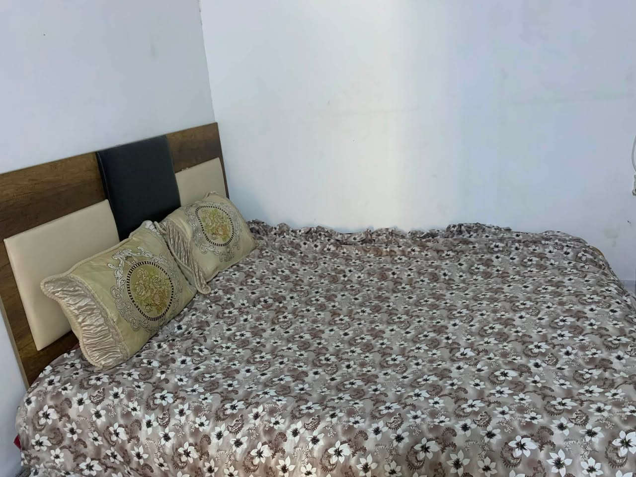 ٢٠٠ سعره نضيف مابي عيب


**إذا كنت صاحب هذا الإعلان وتريد حذفه لأي سبب، رجاءا أرسل رسالة إلى الدعم الفني**