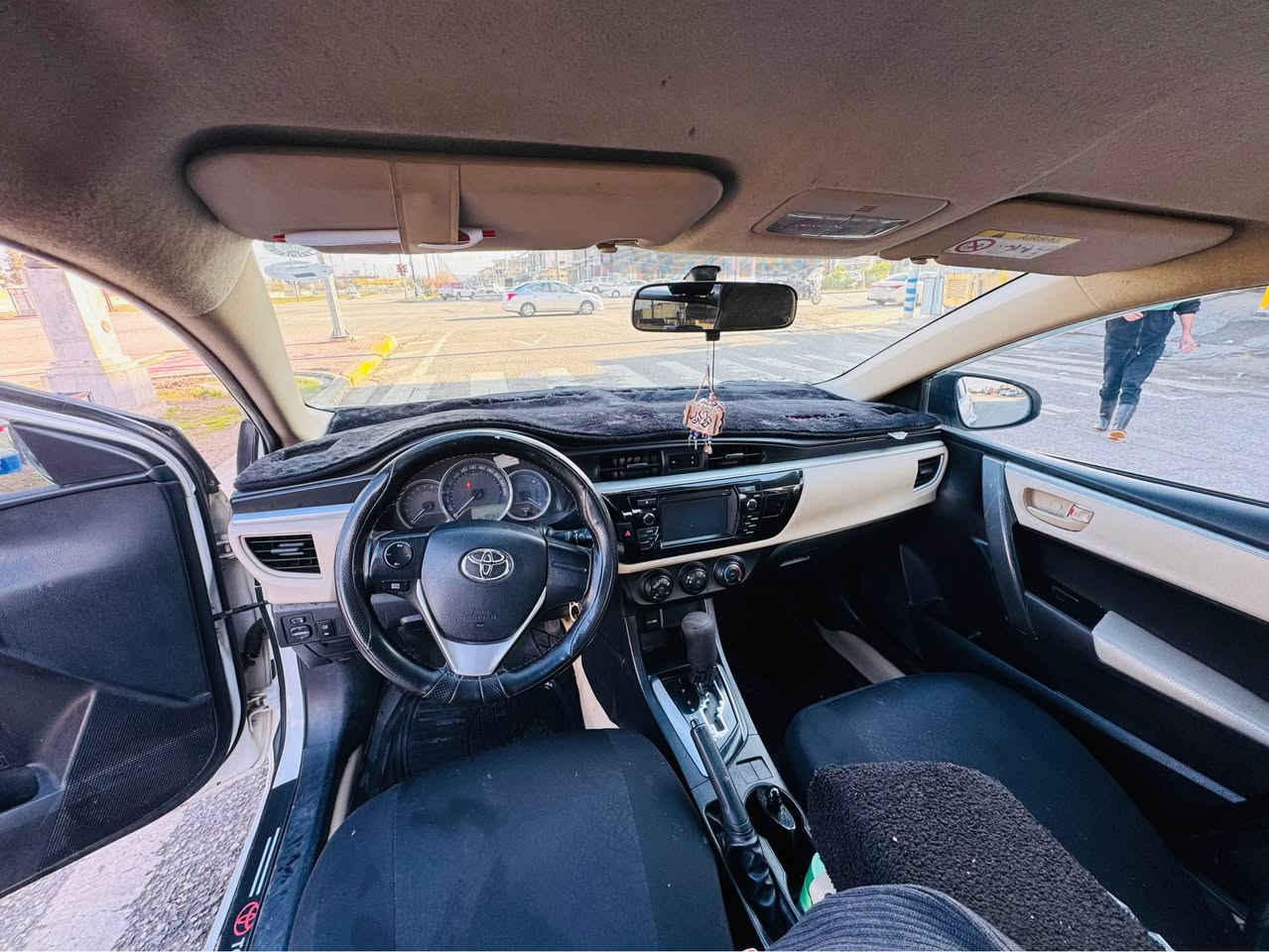 ته نها دوو پارچه بوياخ موسه فاتxliسه نه وي تازه يه چوار تايه و ويلي لوك كه پ يه ك 250 مه سروف نيه ژ.م *********** Singapore
