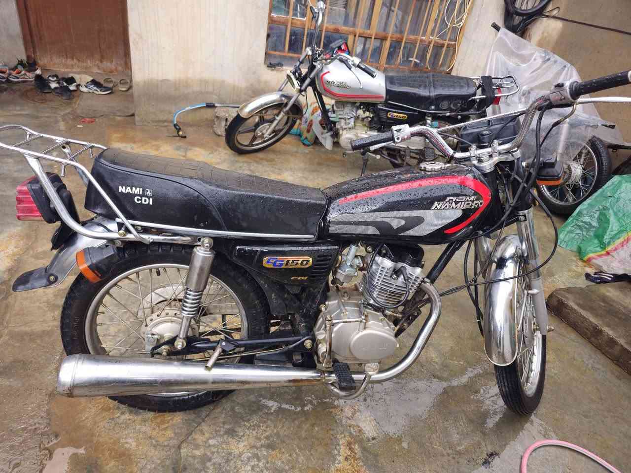 للبيع نامي ٣ احرف ٢٠٢٤ مكينه لوك على وضع شركه مكاني خانقين شراي تعال خاص او اتصل   سعر  ٤٥٠ الف بس مجال شي بسيط ***********
