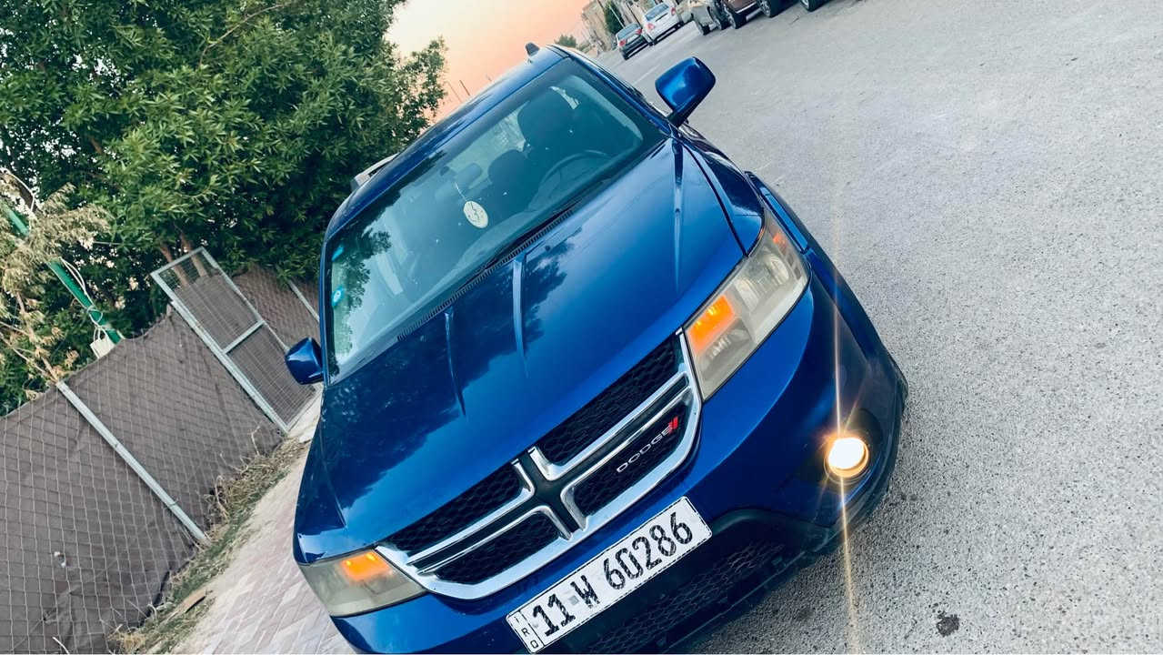 السلام عليكم دوج جورني 2012
وارد امريكي 
حادث جاملق امامي 
بيه قطع صبغ 
مكينه v6
3600
فول موصفات
بصمه تشغيل 
بصمه بل ابواب 
3قطع تبريد  
صدر امامي خلفي نضيف
تايرات نضيف
مكينه بلاديه ما مفتوحه
كشنات تدفئه 
ستيرن تدفئه 
تبريد ثلج
سنويه لل30
بسمي رقم دولي 
مكاني يغداد 
***********عبد بغداد, العراق
