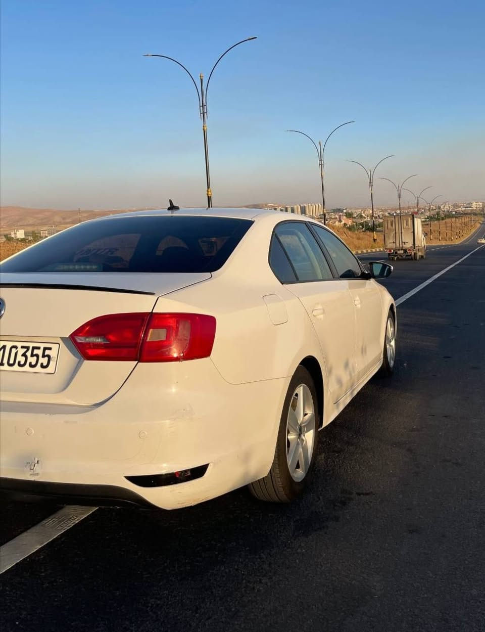 سلام عليكم
بيع فقط
جيتا خليجي
 موديل 2014
  بيها جاملغ صبغ و تعديل بارد بل باب كير محرك شرط محرك ( 20 ) تنفس طبيعي طخم تايرات جديد رقم سنويه هزه كلو جديد تحويل نفس اليوم السعر 105 بي مجال قليل مكان السياره دهوك دوميز رقم موبايل *********** وتساب دهوك, العراق

