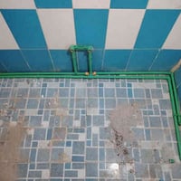 هاذا جزء من عملنه اليوم تبديل شبكه  قديمه حديد بوري بلاستك طلب ابو الب...