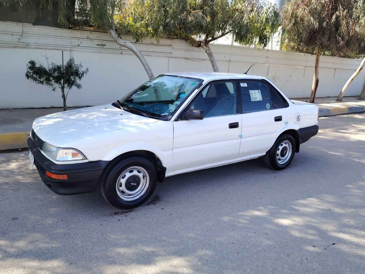 تويوتا كورلا 1990سنويه جديده رقم ألماني محرك كيرشرط صبغ عام بيها مكانات معجون شرط التحويل كابون بنزين. غيرمتواجد عل الفيس ***********
