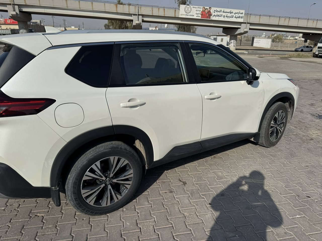 السلام عليكم
#للبيع 
نيسان روج  2023
‏SV plus 
ماشيه 70 كيلو
مكينه 1500 توربو 3 بستم
رقم اربيل 
5 راكب
بانوراما
صندوق كهرباء
تحكم منحدرات
مستشعر وقوف
تدفئه بالمقاعد 
تبريد ٣ قطع
بصمه
مثبت سرعه
شاشه كبيره
نقطه عمياء
تحكم تلقائي درجات الحراره
رادار امامي وخلفي
8  ايرباك
مصابيح زنون
لد صباحي
تدفئه مقود
ابل كاربلي
تشغيل عند بعد
تخم تاير جدي
وبعد هوايه مواصفات بيها
ضرر بدون صبغ فقط تكحيل جامغ وباب السكن
📍السعر مناسب جدا فقط بـ165 
اتصال او واتساب ***********
