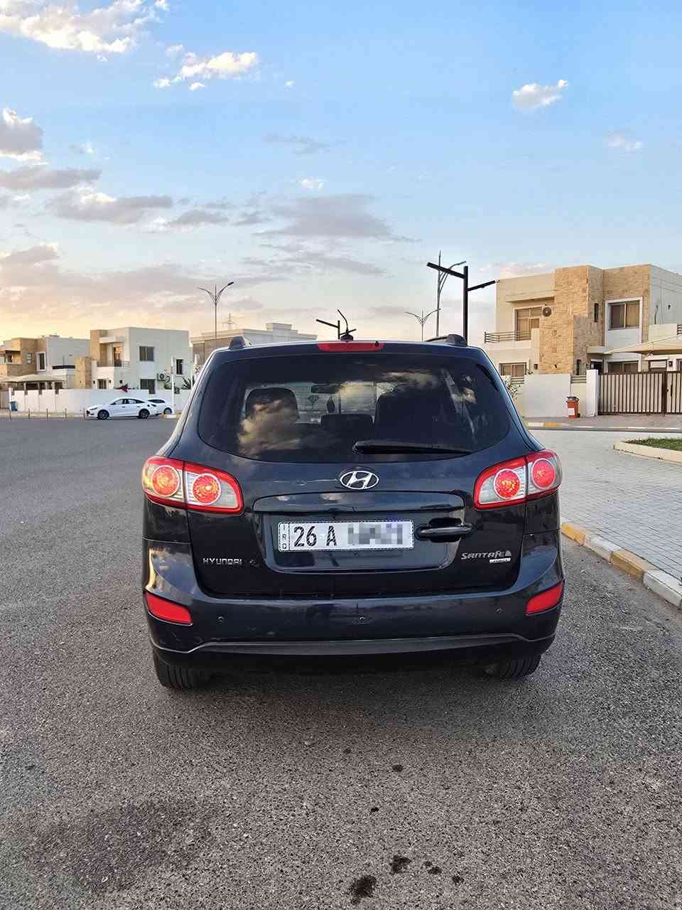 للبيع سنتافي ٢٠١١
امريكي v6 3500
5 راكب 
محرك كير شرط 
140 الف ماشيه 
لايت زنون
ضررها قطعتين جاملغ تبديل بونيد صبغ (سونارها موجود )
رقم صلاح الدين هزه وسنويه جدد تحويل مباشر باسمي 
السعر 119$ وبيها مجال بسيط 
العنوان تكريت 
للاستفاسر خاص او اتصال. 
***********
