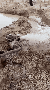 يعلن مكتب ابوليلئ عن حفر الابار الارتوازيه ***********
يوجد واتساب ‏‏‪0787 957 7648‬‏
مستعدون الحفر الابار وتعبرات الشوارع وتجفيف المنهولات نعمل في كافه محافضات العراق دقه في العمل وسرعه في الانجاز ونعمل تجفيف الارض الشركات الاهليه والحكوميه نعمل حفر الابار كاقه الاحجام ونعمل حفر يدوي والي
