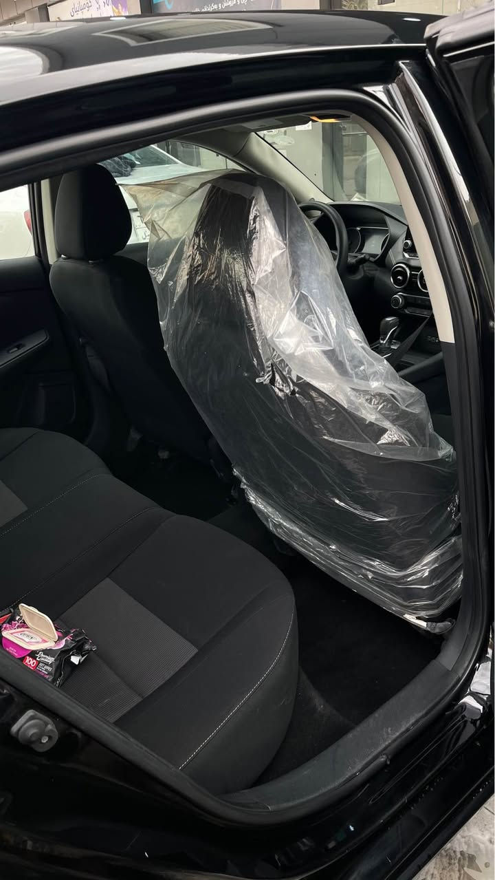 نیسان سێنترا ٢٠٢٣ SV فول مواسەفات بێ سلاید 
ڕادار 
ئاوێنە ڕادار
ئیکۆ
سپۆرت
سیستەم تراکشن 
 خەتی جادە
تحدید سرعە
بەسمە 
شەغال 
سەیارەکە ٣٨ هەزار کیلۆمەتر ڕۆیشتیە 
بەس بۆنیتی سبوغە بێ ناوگرتن  یەک دوو قەپ و قۆپی هەیە ئیرباگ تەقیە
هەموشتێکی نوێیە ڕەقەم و سەنەوی و هەزەی نوێیە 
نرخی ١٣٧ وەرەقە و مەجالی تێدایە 
شوێن هەولێر 
*********** أربيل, العراق
