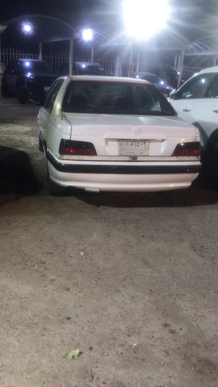 بيجو بارس 2011 كير مكينه تبريد كهربائيات تخم تاير جاهزه كشرهه حلو مقبول بيها جاملغ خلفي فقط مكان السياره بغداد الحريه سنويه لل28 ***********
