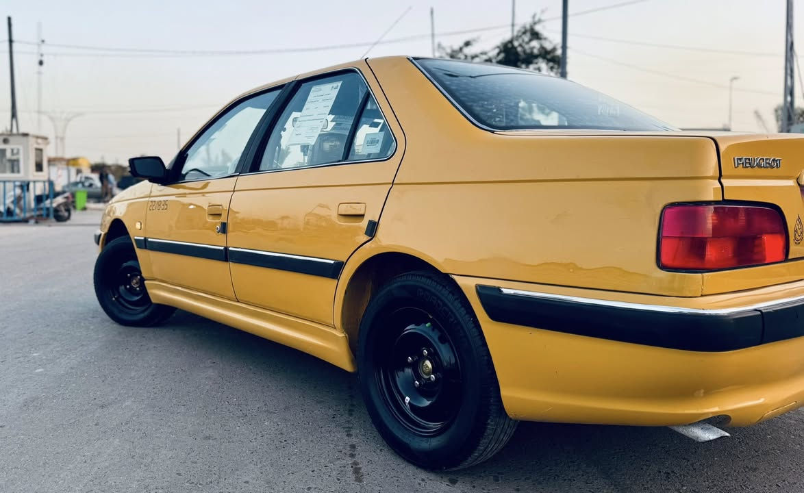 السلام عليكم بارص مديل 15مكفولة من كلشي فقط هلالة رقم نكليزي سنوية 2031مصفرة من كلشي تحوية وين ما يعجبك تخم تاير جديد تبريد كفالة محرك كفالة كير كفالة صدر خير من اللة عنوان بغداد مدينة الصدر الرقم ***********
