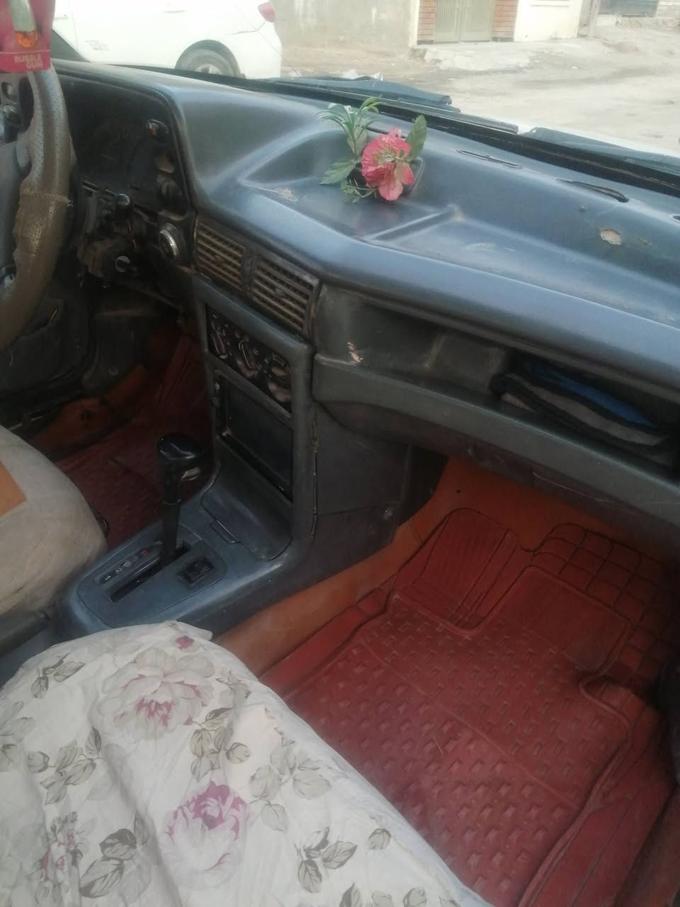 السلام عليكم من رخصة مدير الكروب دايو سلو ١٩٩٤ للبيع مكينه وكير خير من الله رقم ديالئ انكليزي بسمي تحويل ثاني يوم السعر٢٥ بيه مجال الرقم *********** ابوعبدالله
