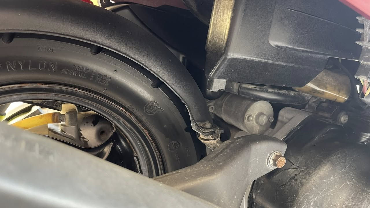 سلام عليكم دراجه لبيع كفاله عامه مكينه وكفرات مختمه ويه لمكينه كلشي شقال ما بيه نقص برقي توني منزله رمبا من عواد صالي اقل الشهر ونروح انه وياك نفحص وين ما تريد سع
سعر مليون وميه وبيه مجال حك الجيه مكاني بصره حي الزيتون ***********
