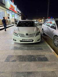 كامري خليجي ٢٠١٠ مكفول بدون ضربة ولا صبغ السيارة GLX   فول مواصفات   ف...