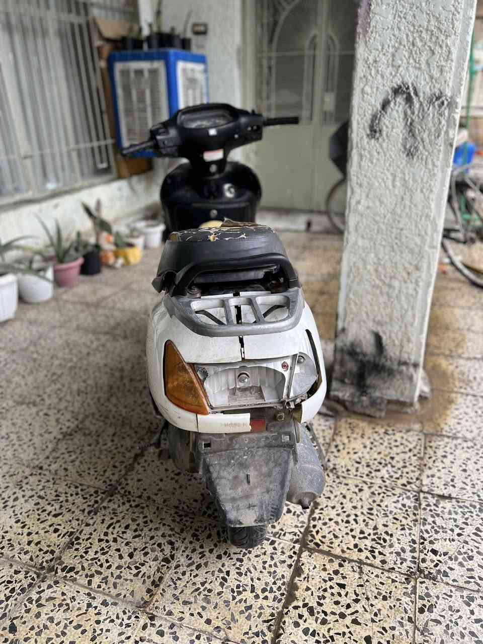 سبيسي للبيع مجفت قبل شهر موقعي حي الضباط مو شراي لا تتصل ***********
