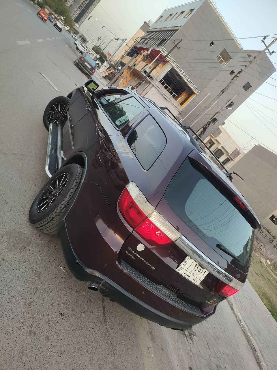 سلام عليكم دوركو موديل 2012 خليجي مكينه هيمي 8 سلندر جاهزه السياره كير ومكينه وكسل وتخم تاير كله جديد بيهه 4 قطع صبغ اثر طخه صطحيه ناشر طختهه بل منشور بدون كل دواخل كفاله لغد وشاصي ودواخل مكاني بغداد حي الجهاد السعر ب 155 السياره فول مواصفات لاتصال ***********
