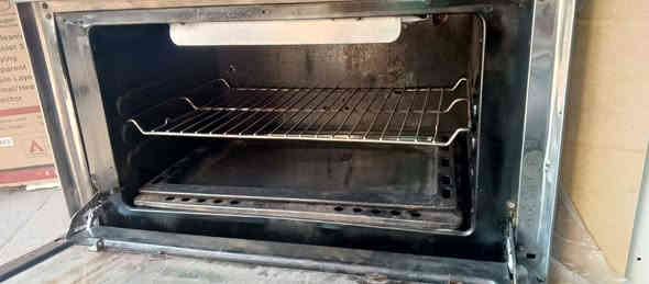 طباخ فريش مصري مستخدم نضيف وع شغل وفديو موجود شغل طباخ ..السعر 250الف ..العنوان الرمادي شارع مستودع قرب صدليه محمد طارق.. *********** ....وتساب👉👉
