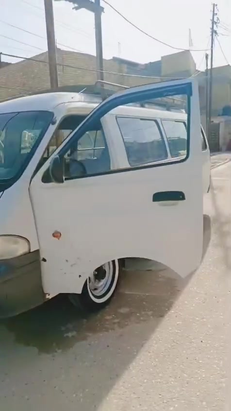 السلام عليكم اخواني سياره بريجو ٢٠٠٤ سياره خير من الله ومثل مصوره بالفيديو بعد احلى السعر على هذآ الرقم ***********
هذآ رقم التلفون مال راعيه وعنده واتساب رجاء اني مجرد ناشره الها التفاصيل كله يم ابو السياره والسعر،خاص يم هو ابو السياره تحياتي لكم جميعا
