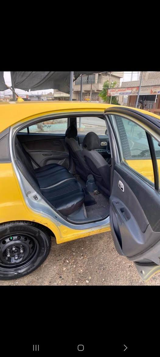 كيا ريو موديل ٢٠٠٦ كير محرك شرط طخم تاير باتري جديد فول بس كير عادي رقم انبار اجنبي شرط التحويل كاربون مابيها من تحولها يطلعلها كاربون السعر ٦٨ وبيها مجال للطيبين للإستفسار الاتصال على الرقم ***********
