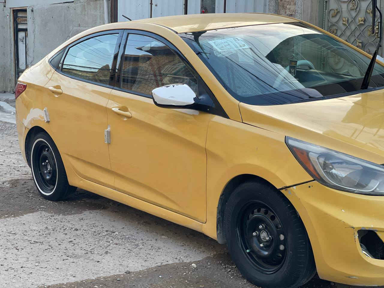 اكسنت 2013
وارد امريكي حادثها دعاميه وبنيد امبدل باقي السياره كله ليبل واحد 

وباقي تفاصيل مذكوره بسونار 
مكينه كير خير من الله
تبريد ثلج
صدر امامي جديد
زوج تاير اماي جديد 
عليها غرامة ١٠٠ الف

عارضها  ٧٤ وبيها مجال قليل
بغداد الحبيبية
***********
