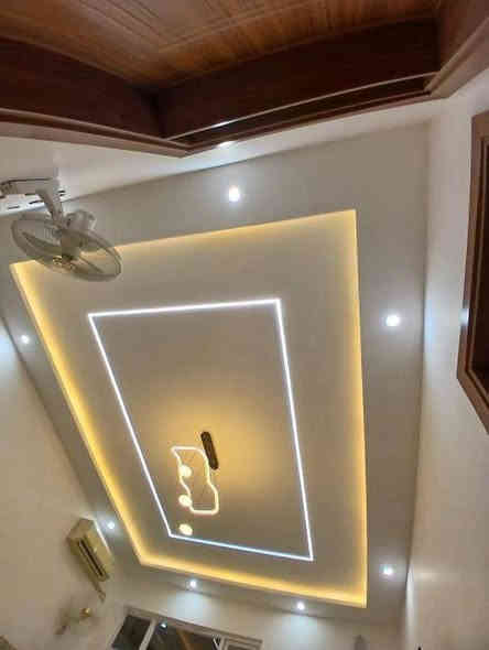 كل ماهو جديد في عالم الديكور 🔥😍👌نقدم اليكم اجمل التصاميم والمودرن والكلاسك 🔥🥰نعمل على السقوف الجبس مبورد🔥 والسقوف الثانويه🔥 وبديل الخشب وبديل الرخام 🔥والصبغ🪧 وباسعار جدا مناسبه للتواصل ‏‪0776 469 0631‬‏     ***********يتوفر واتساب
